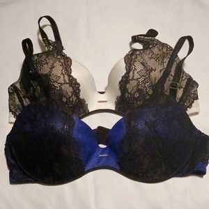 2 VICTORIA SECRET PUSH-UP DEMI BRA 34C